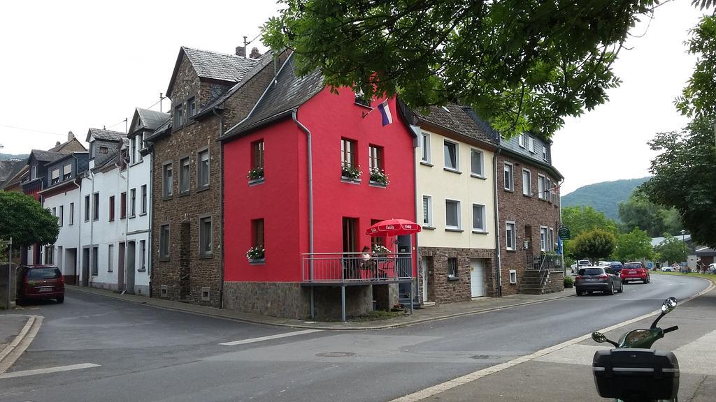 Vakantiehuis "Het Rode Huis" Treis-Karden Dış mekan fotoğraf